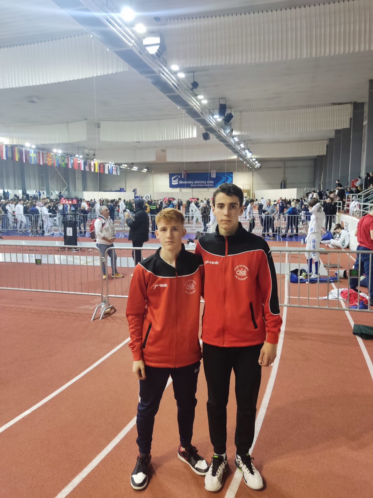 Fin de semana internacional para el CNE